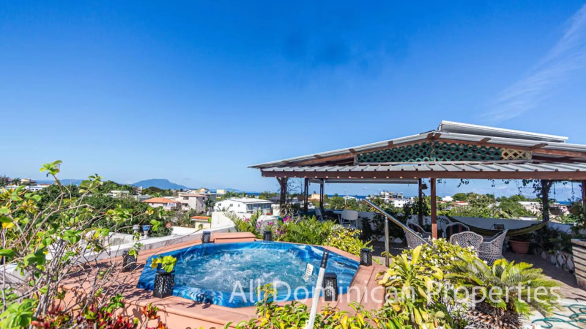 Artists Loft With Private Jacuzzi Roof Terrace